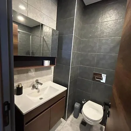 Peaceful Paradise 1 Bedroom Serenity *